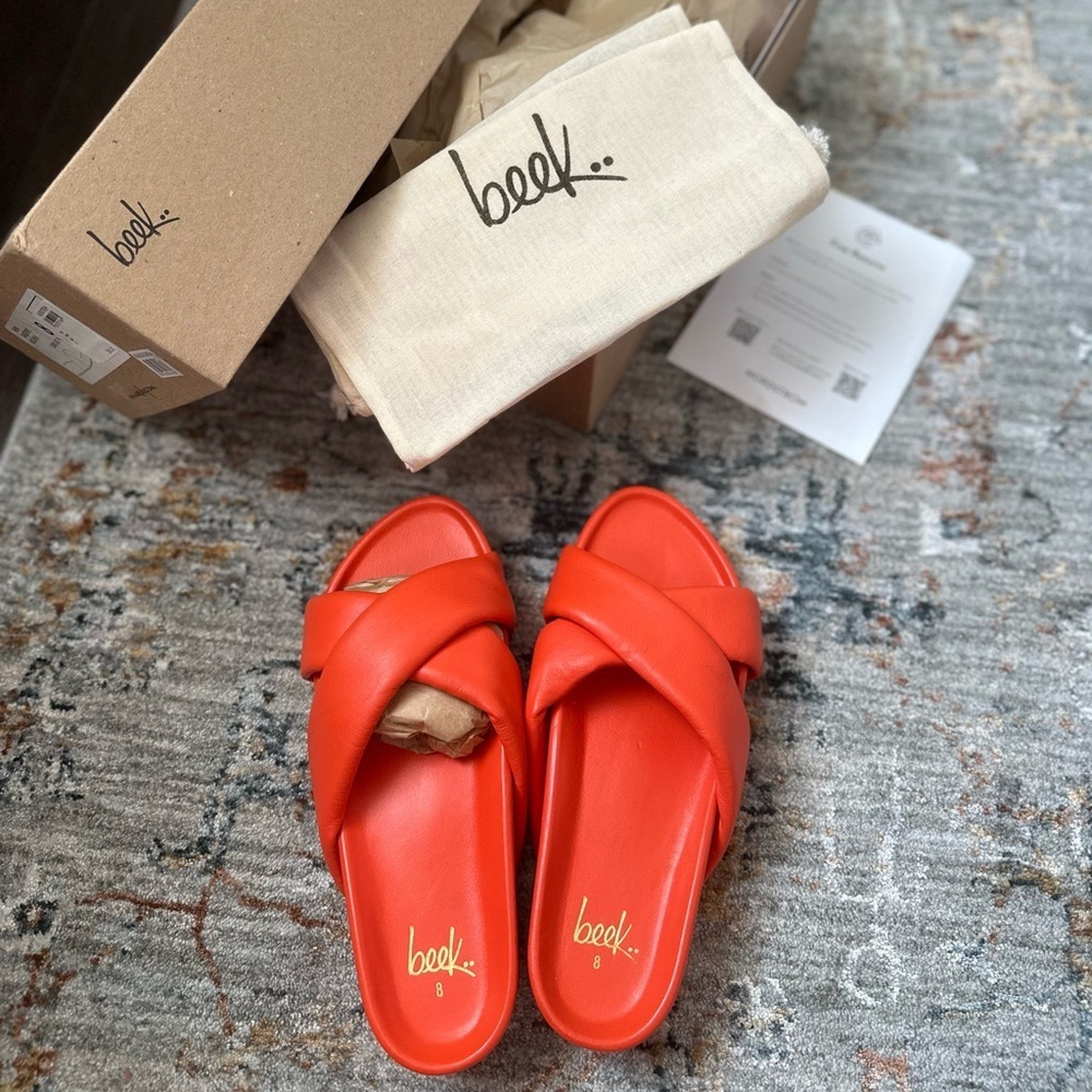 Beek Rhea Leather Slides NWT Tangerine Size 8 Summer Sandals Rare